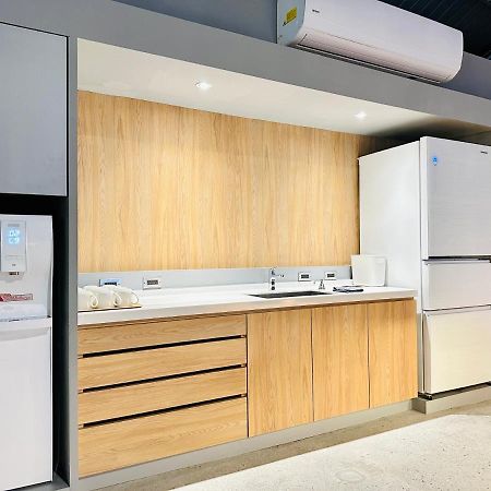 Kw2 Hostel 카오슝 외부 사진
