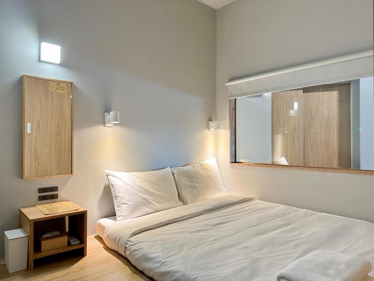 Kw2 Hostel 카오슝 외부 사진